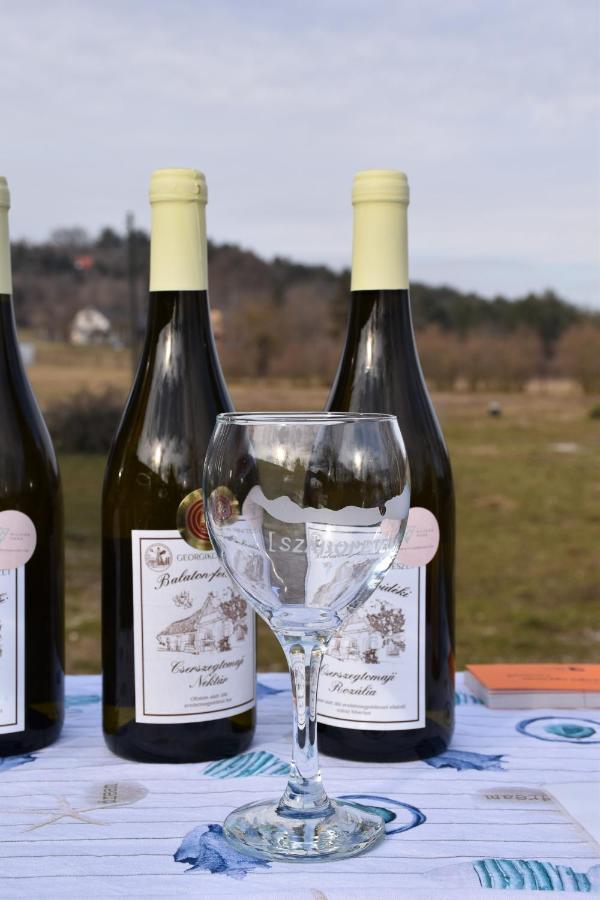 Pilikan Apartments - Park, Agroturism, Vineyard & Farm Cserszegtomaj Εξωτερικό φωτογραφία